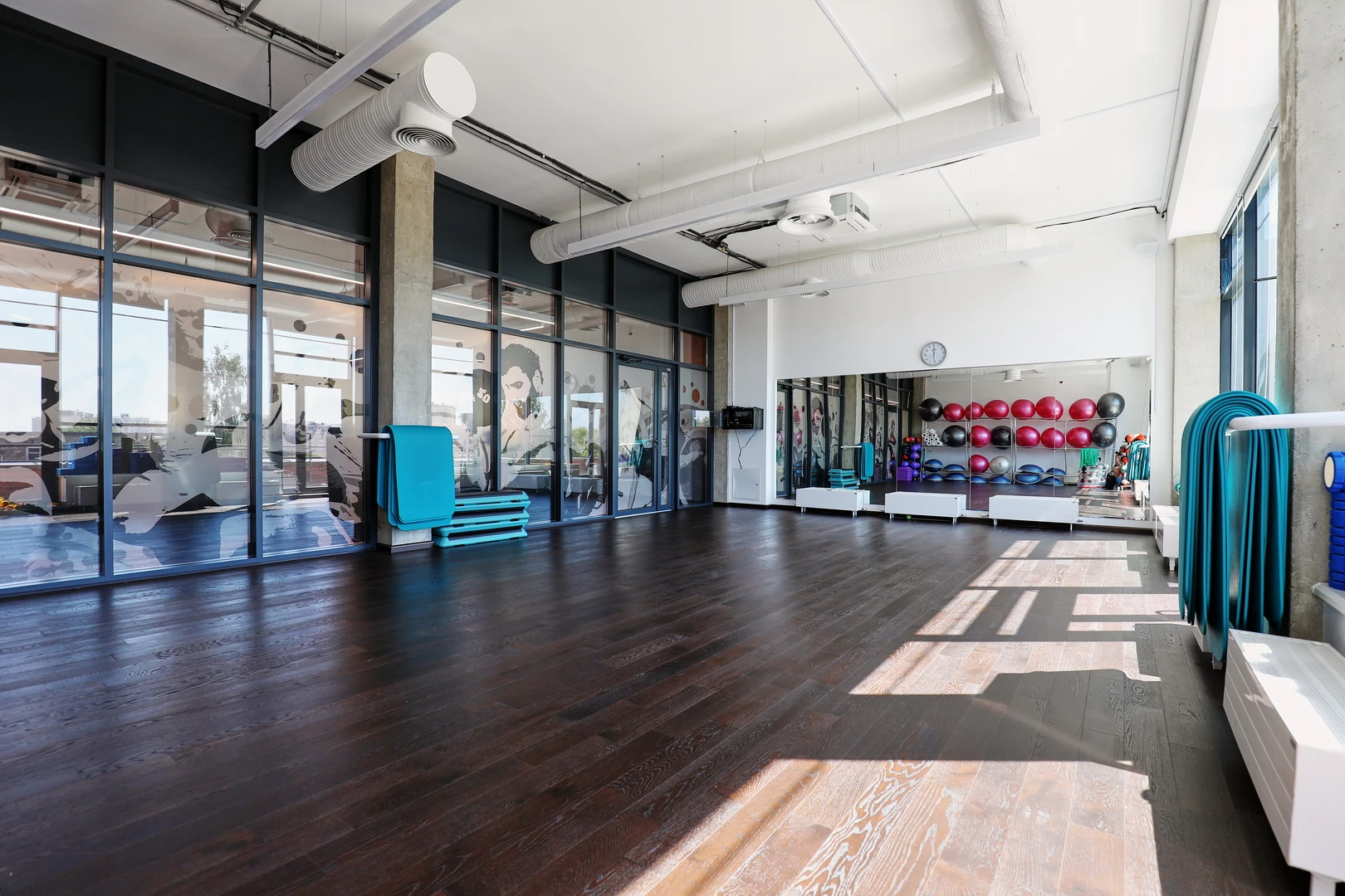 Дополнительное фото